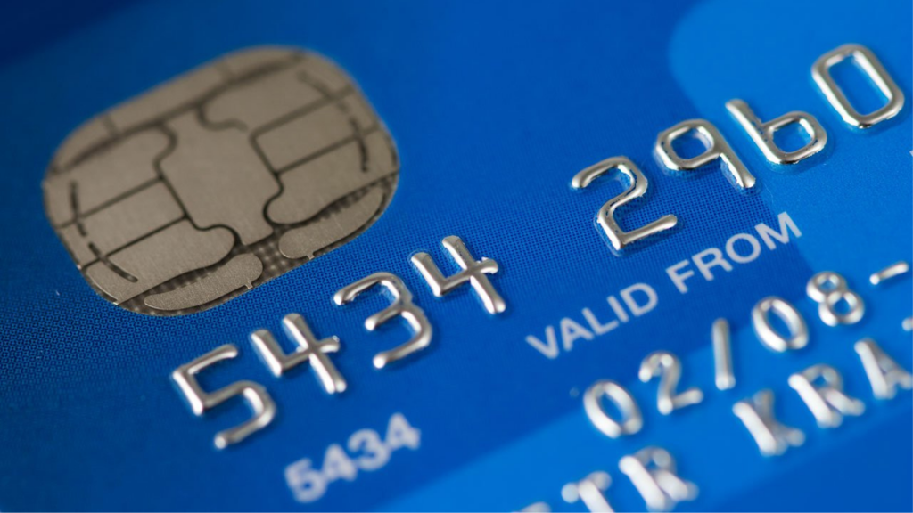 Blue credit card zoo (apply Student BMO CashBack® Mastercard® card).